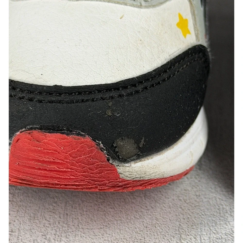 Disney Mickey Mouse Toddler Sneakers Red Black White Strap Shoes Size 6 B3556